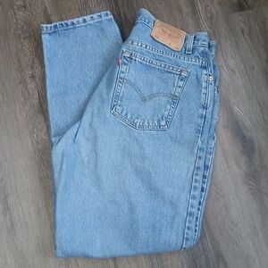 Levis Vintage Y2k High Rise 2000s Mom Jeans Relaxed Fit See Measurements *